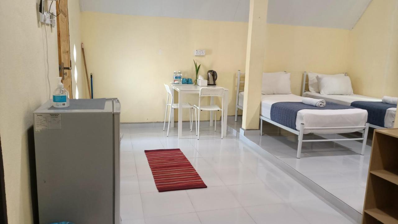 Zainab Cottage Pasir Puteh Kültér fotó
