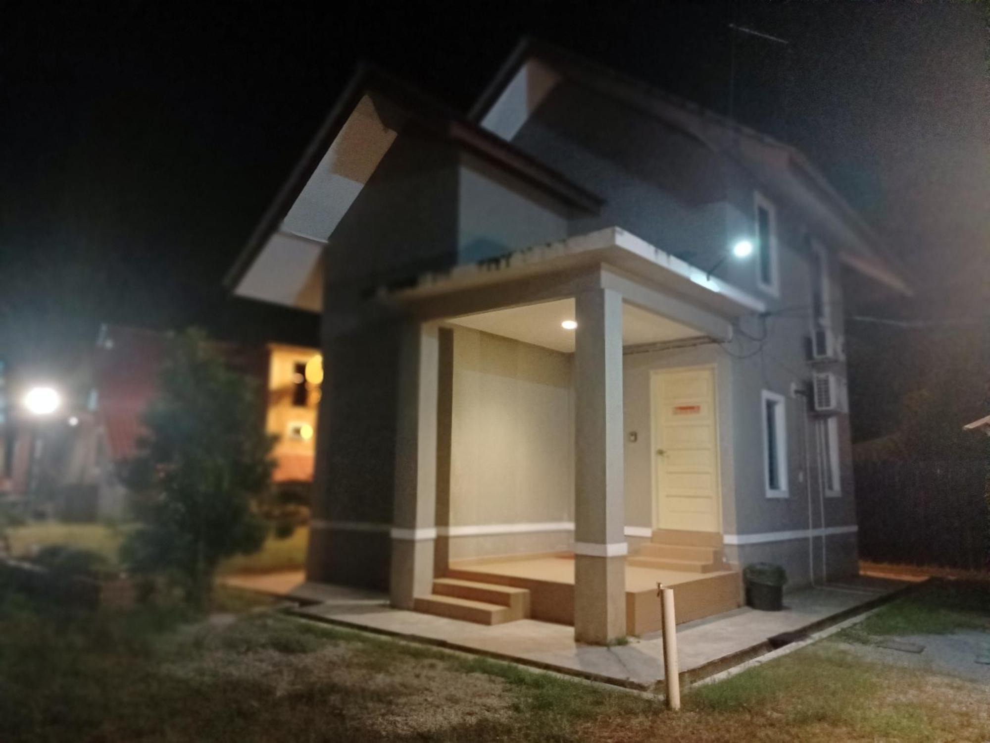 Zainab Cottage Pasir Puteh Kültér fotó