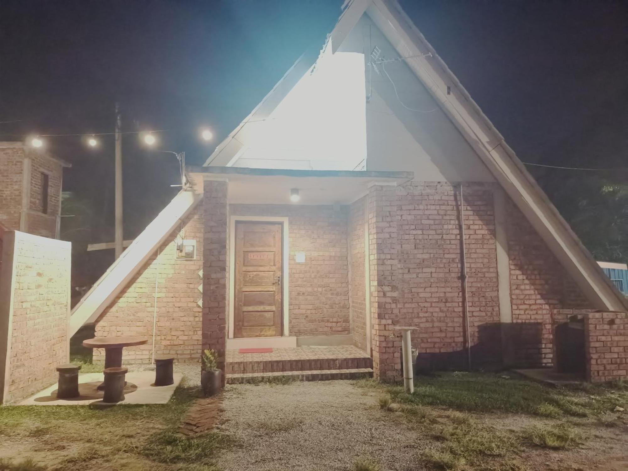 Zainab Cottage Pasir Puteh Szoba fotó