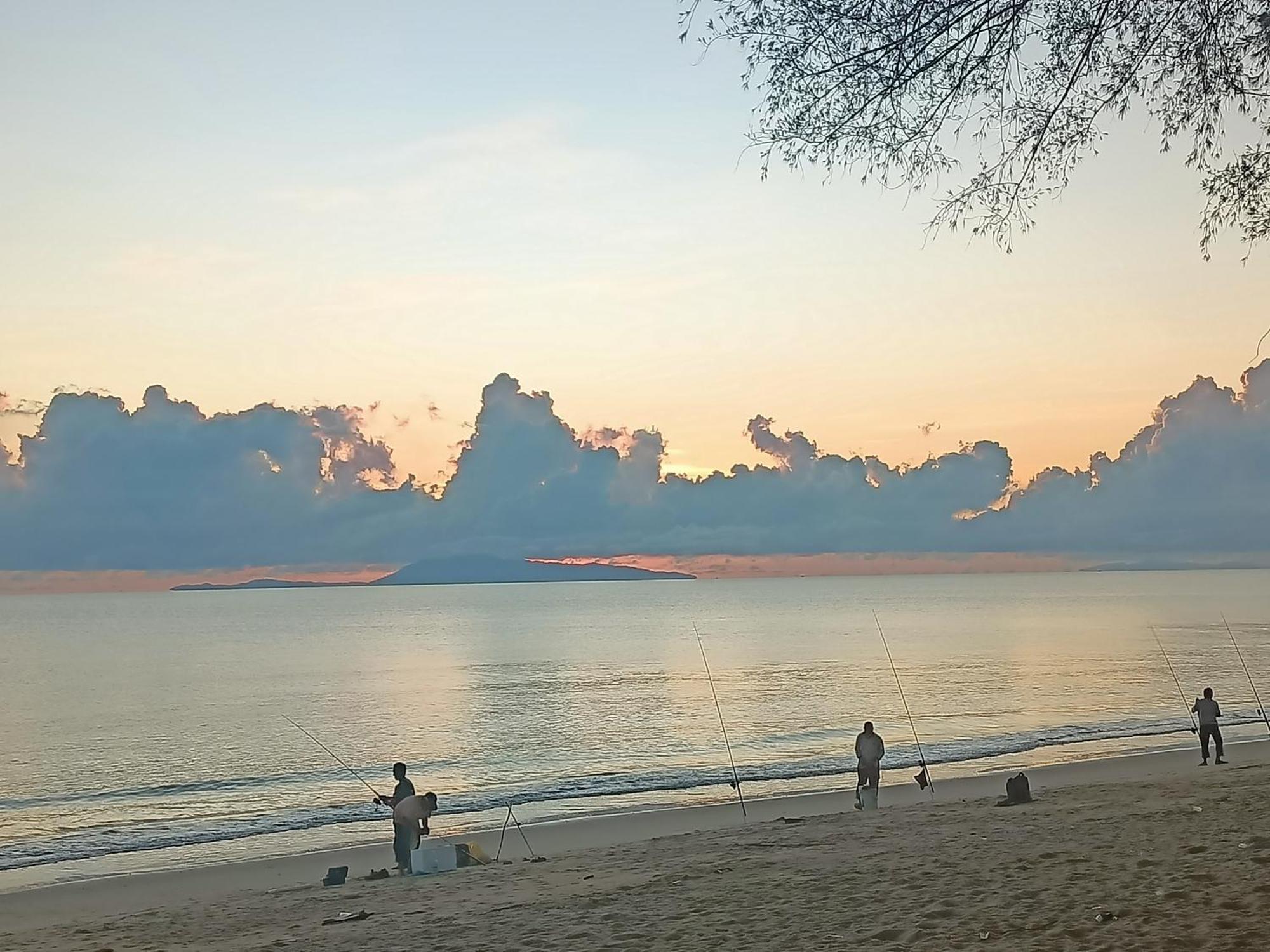 Zainab Cottage Pasir Puteh Kültér fotó